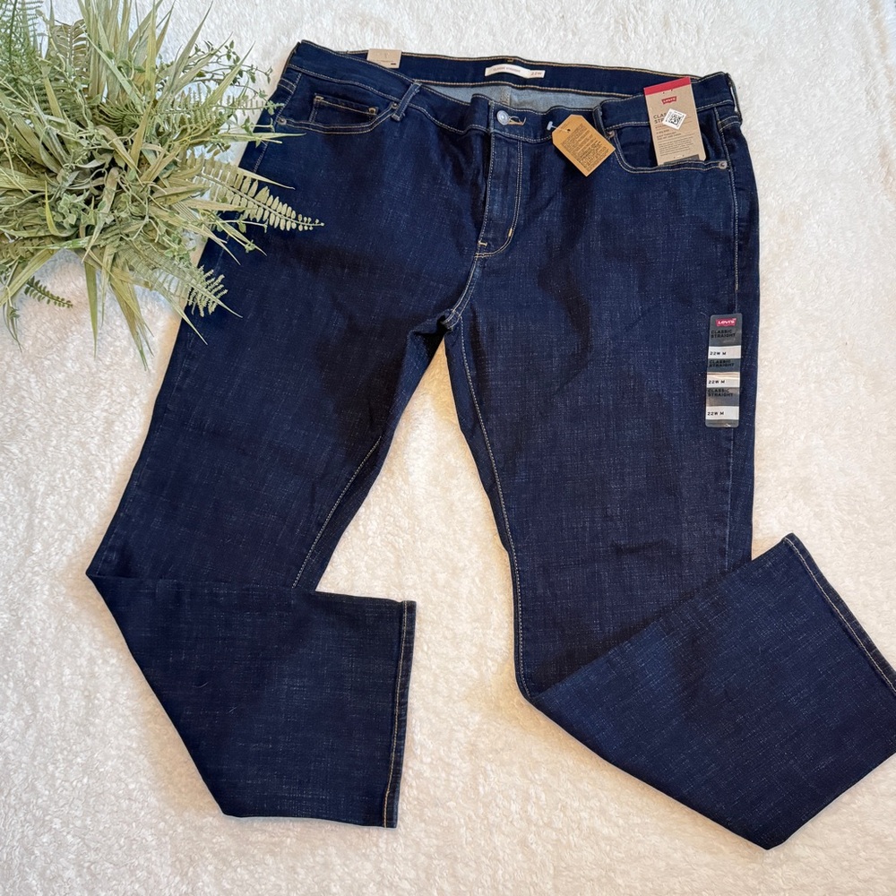 Levi’s Classic Straight Jeans NWT Size 22W